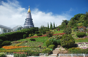 temple au sommet de la Thailande Doi Inthanon